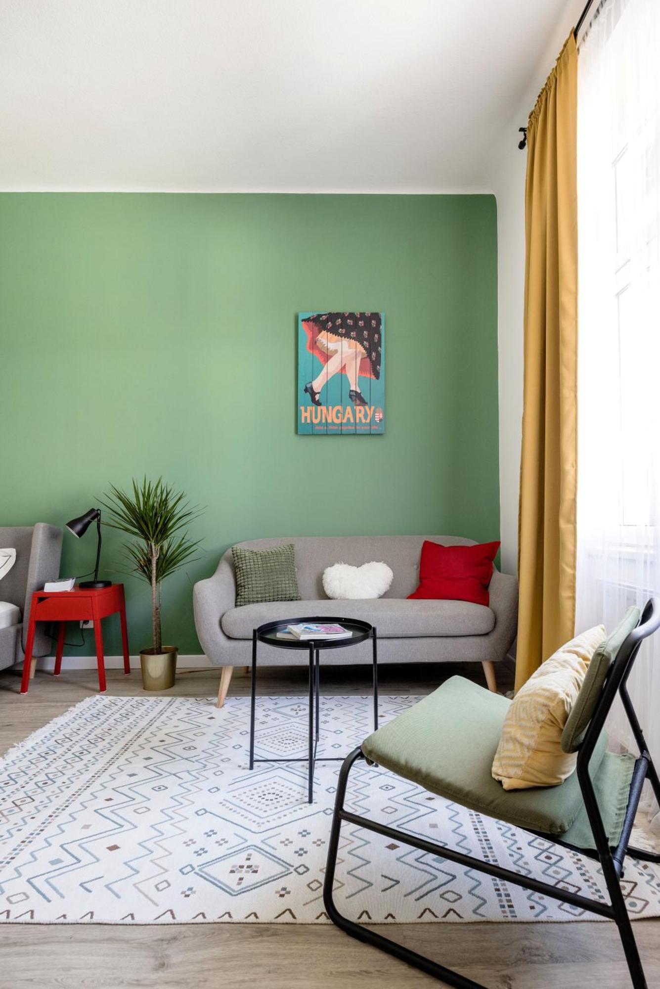 Stylish And Colourful Apartment In The City Centre Budapest Exterior photo
